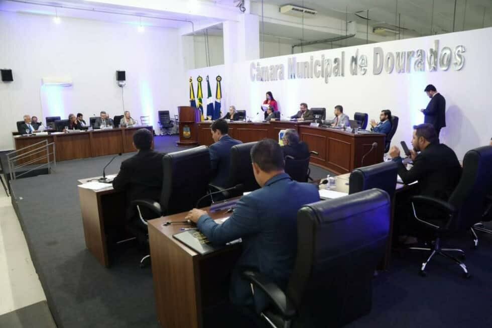 Imagem de compartilhamento para o artigo Dourados passará a ter 21 vereadores em 2025 da MS Todo dia